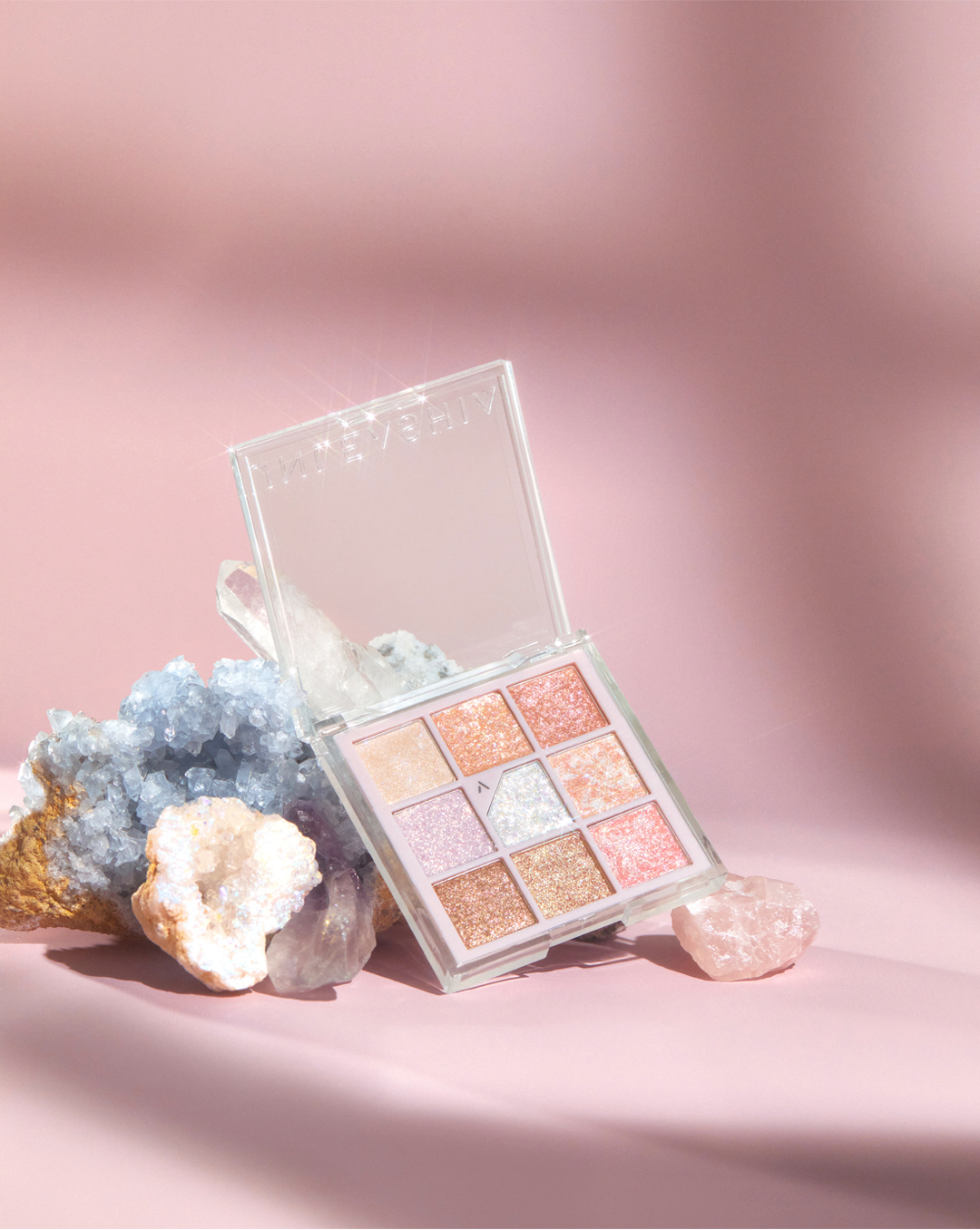 [Unleashia] Glitterpedia Eye Palette
